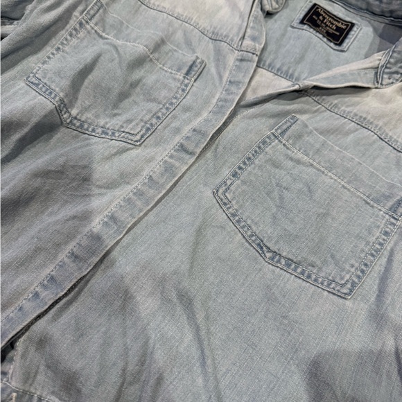 Abercrombie & Fitch Light Blue Denim Jacket - Picture 3 of 5